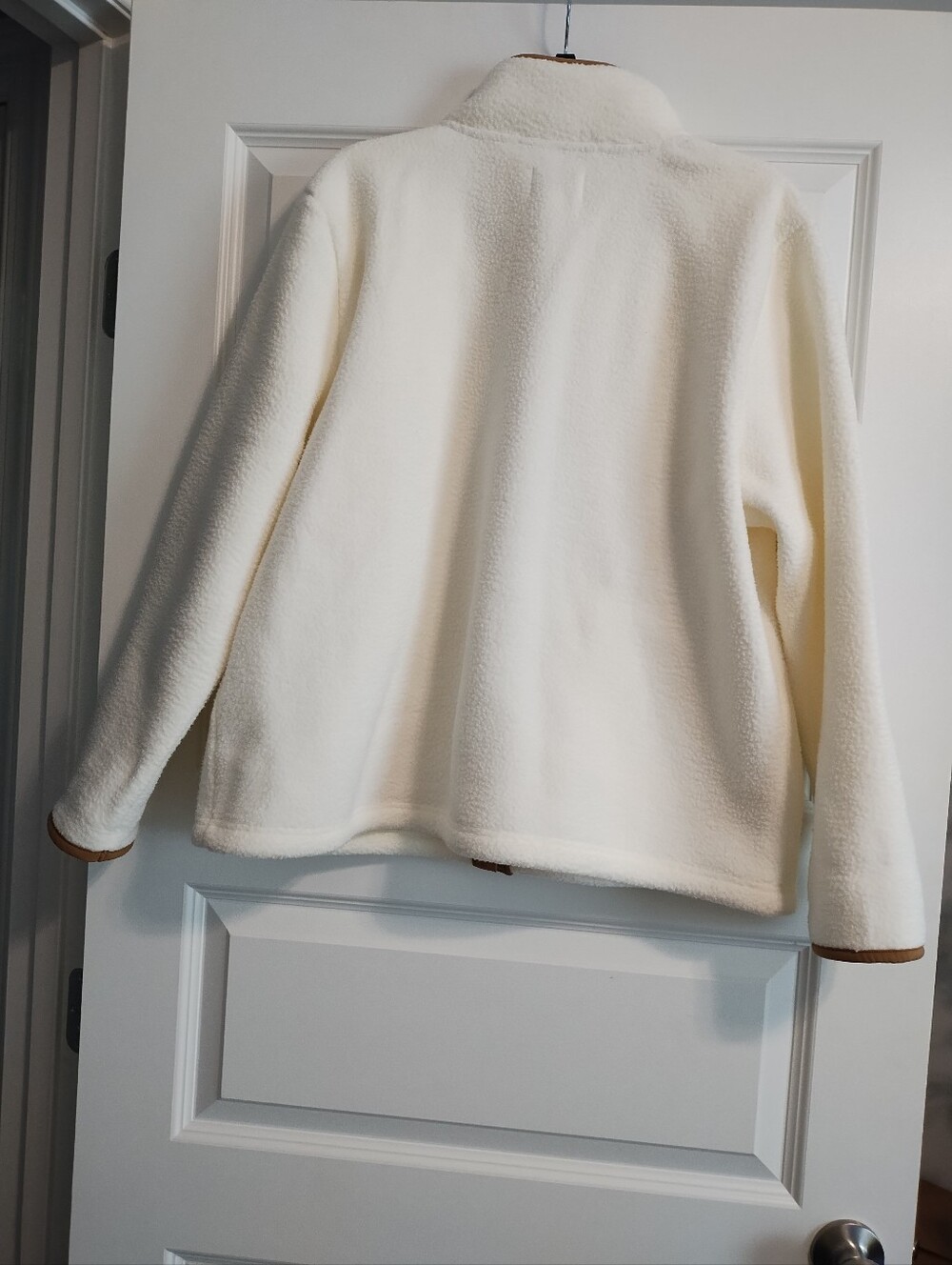 Croft & Barrow Cream Sherpa Faux Fur Button-Front Jacket with Brown Trim - Picture 2 of 10